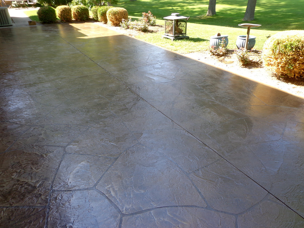 this is an image of Pleasanton concrete driveway.