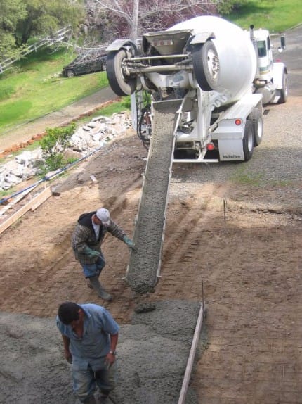 poured concrete driveway contractors stockton